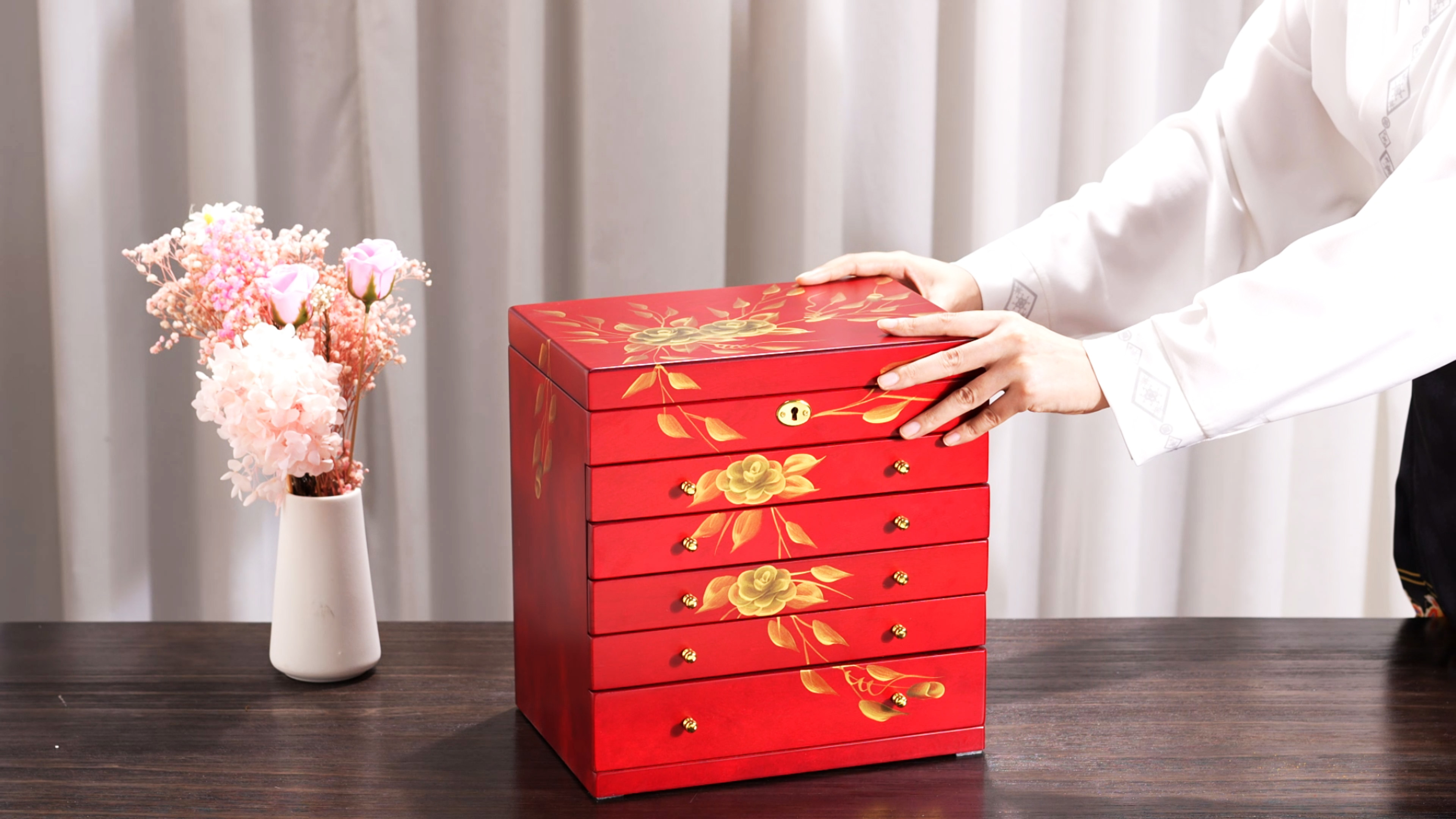 Amazon.com: Xloverise Hand Painted Rose Wood Jewelry Box 6-Layer